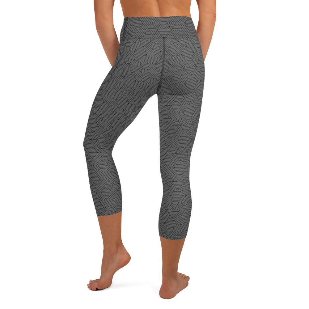 Yoga Capri Leggings : Hexacube - Gray w/ Black print