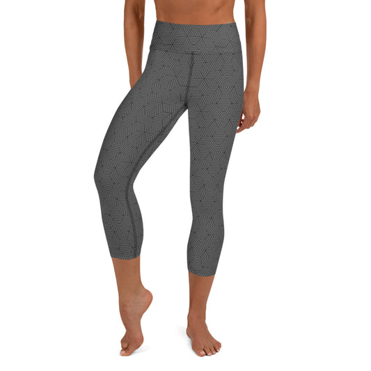 Yoga Capri Leggings : Hexacube - Gray w/ Black print